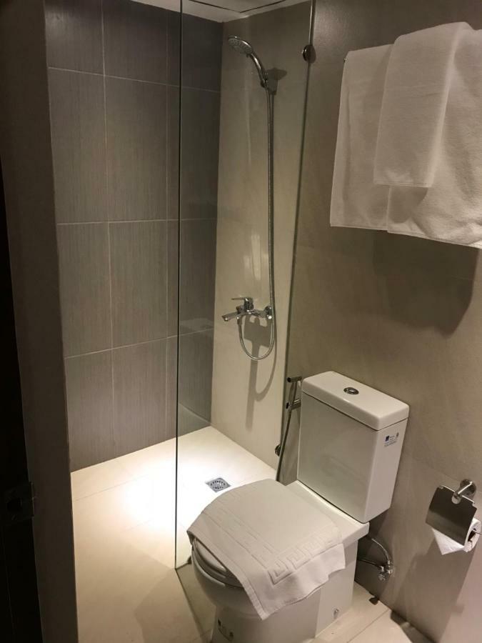 Maxx Hotel Ortigas Pasig City Kültér fotó